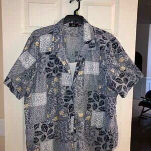 Gray and Black Leaf Pattern Shirt